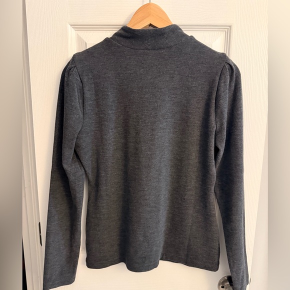 White House Black Market Charcoal Long Sleeve Top - Picture 4 of 4